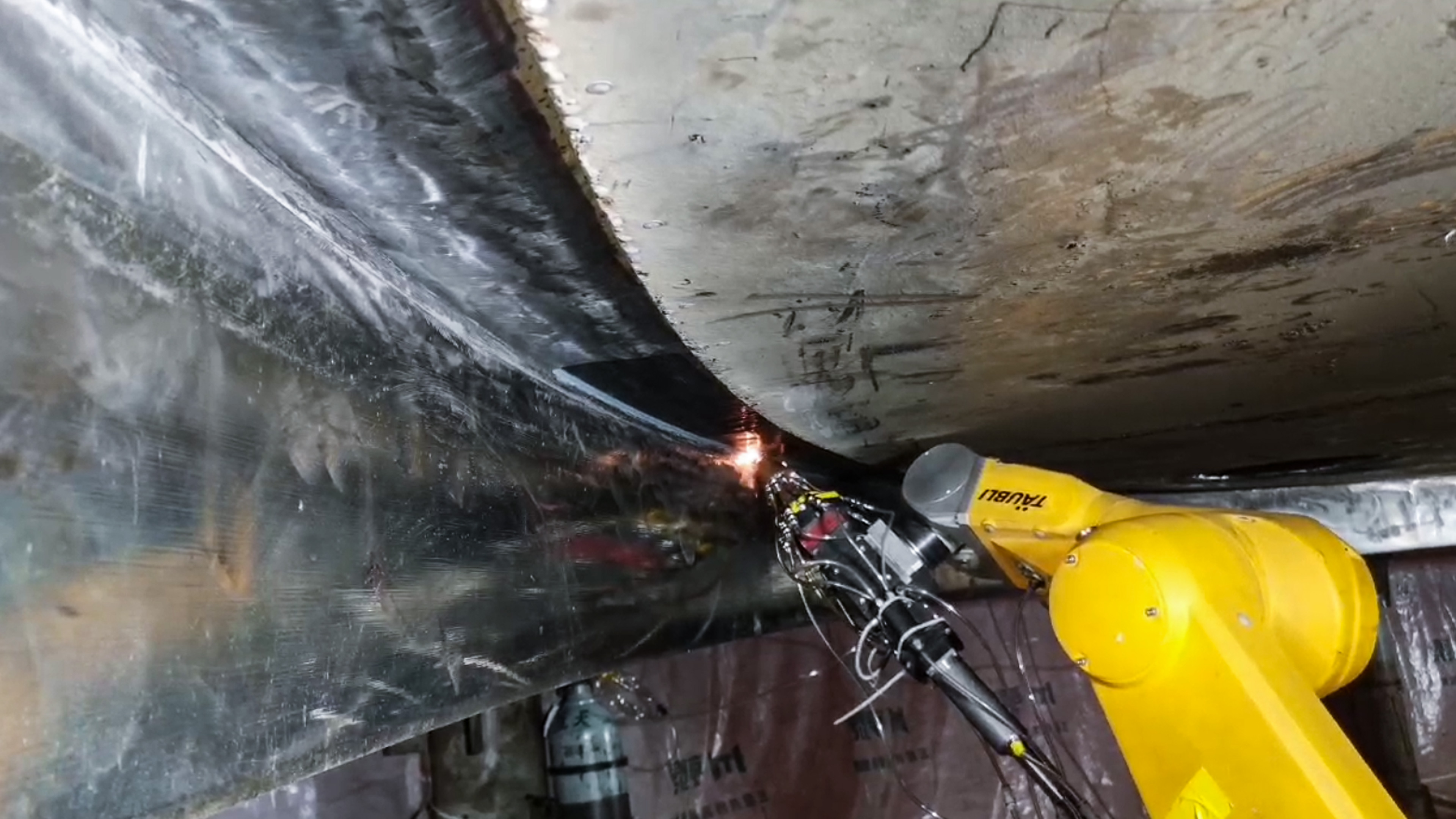 转轮室激光熔覆修复