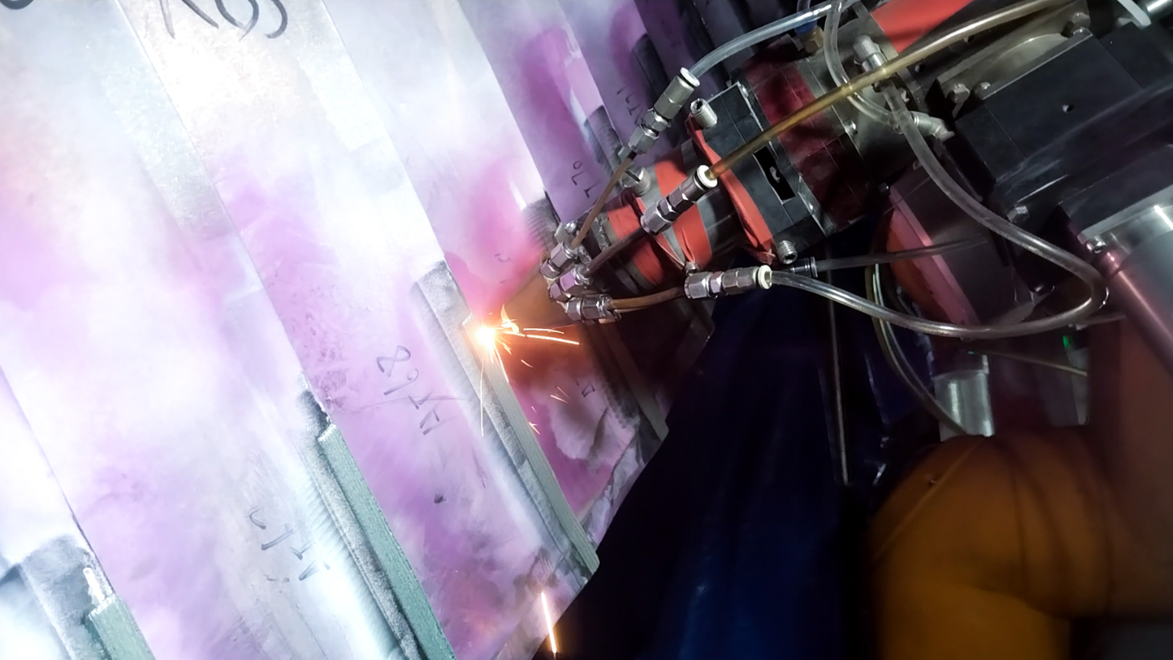 汽轮机末级叶片激光熔覆修复